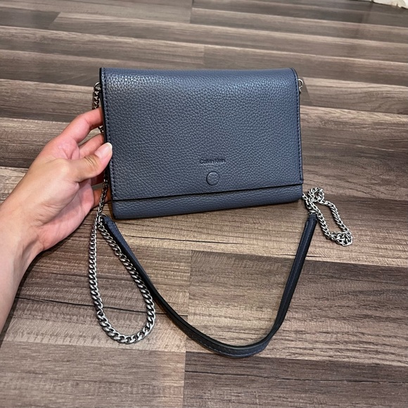 Calvin Klein Mini Leather Chain Crossbody Bag - Picture 1 of 10